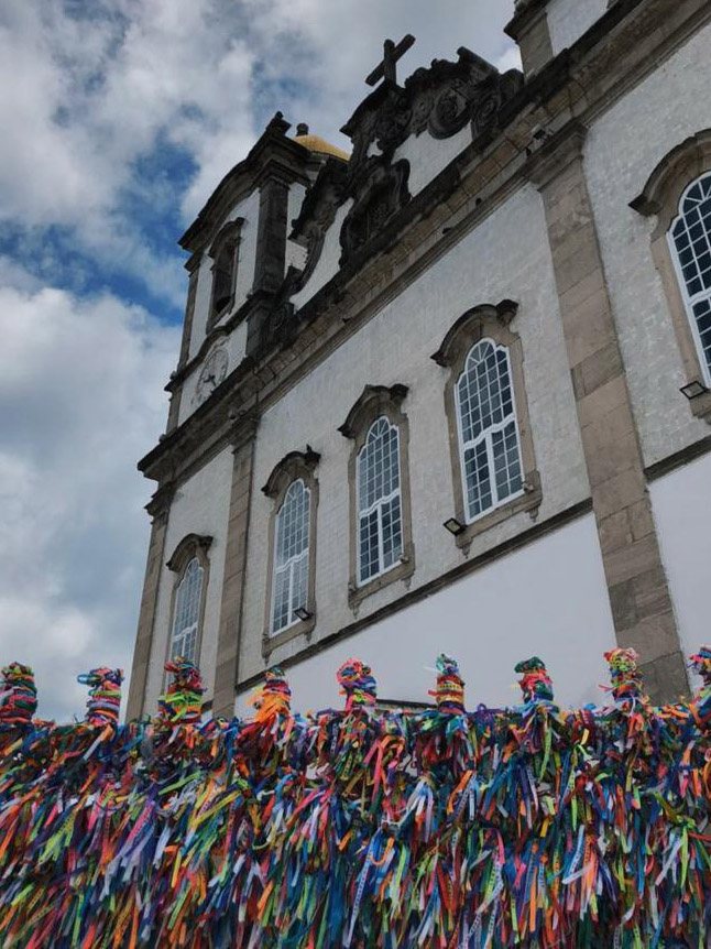 Passeio gratuito pela Igreja de Nosso Senhor do Bonfim em Salvador