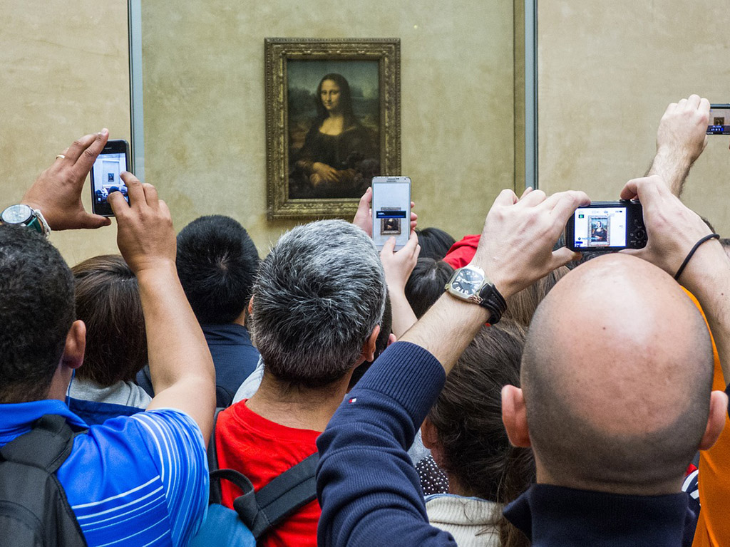 Overtourism no Museu do Louvre