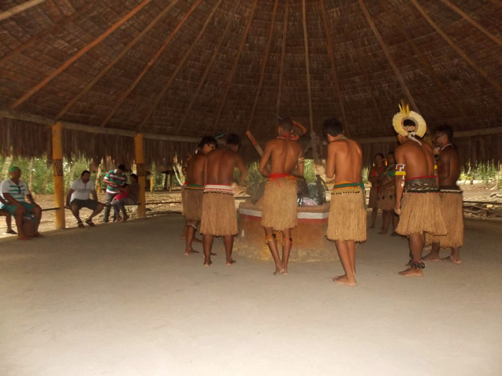 Ritual dos indígenas Pataxó